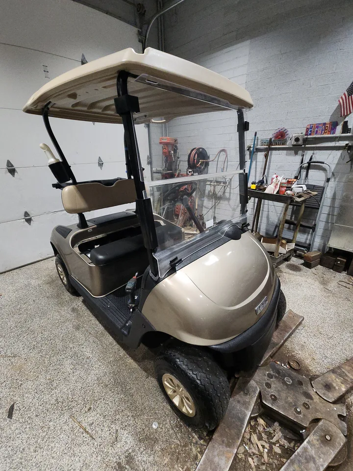2021 EZGO RXV, photo 1